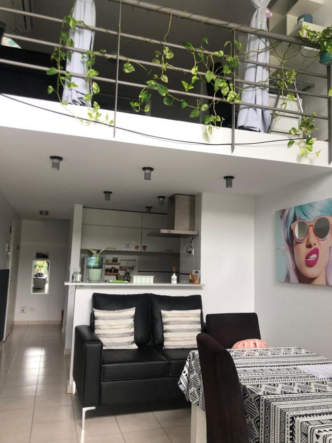 דירות מונטה גרנדה El Depto Tipo Duplex Pleno Centro Incluye Cochera Consultar Servicio De Parking מראה חיצוני תמונה